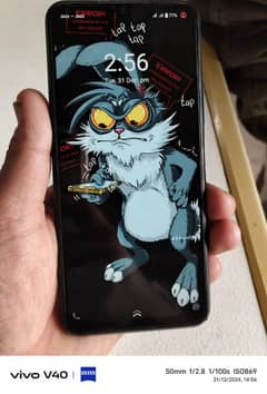 vivo y33s 8+4/128 GB