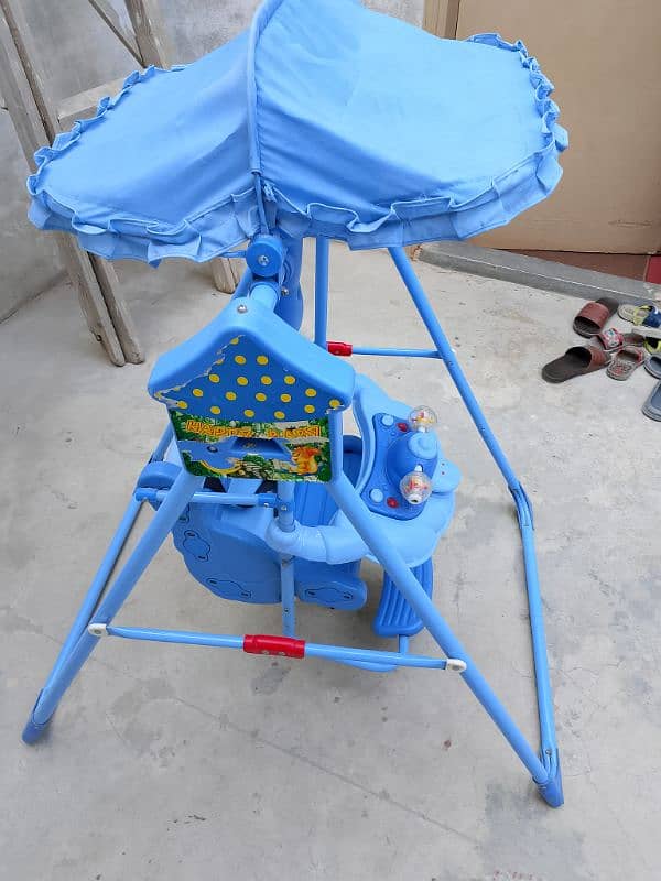 blue color baby swing 3