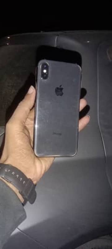 iPhone X Non pta 64 GB Memory 10/10 condition only pannel changed 1