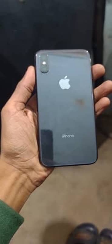 iPhone X Non pta 64 GB Memory 10/10 condition only pannel changed 2