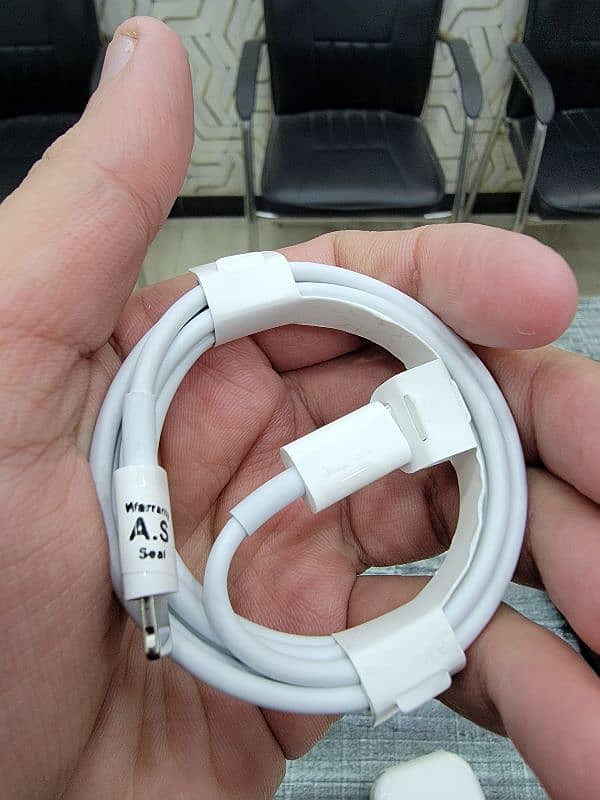 iphone 20 w charger with cable 2