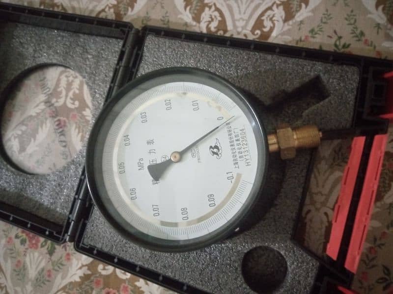 Pressure gauge 5