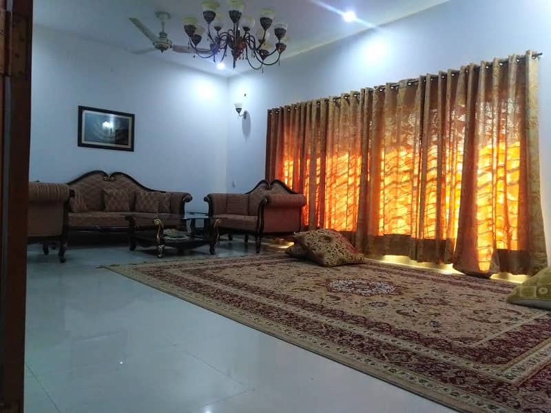 Kanal Single Storey House For Rent Near Wapda Town Society Lahore 0