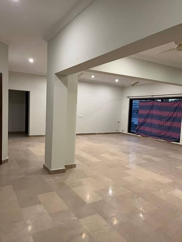 For Commercial And Family Triple Storey 1 Kanal House For Rent For Office Guest House Bedroom Attached Washroom House For Rent At Prime Location 0