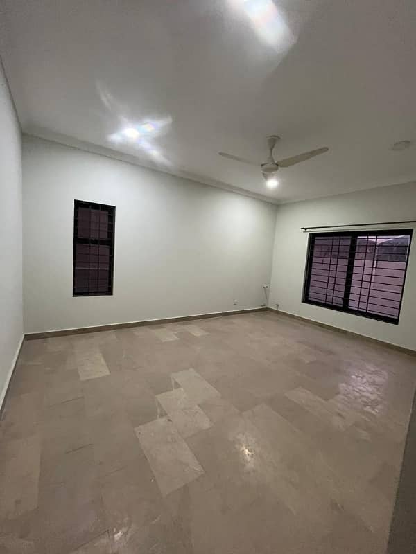 For Commercial And Family Triple Storey 1 Kanal House For Rent For Office Guest House Bedroom Attached Washroom House For Rent At Prime Location 4