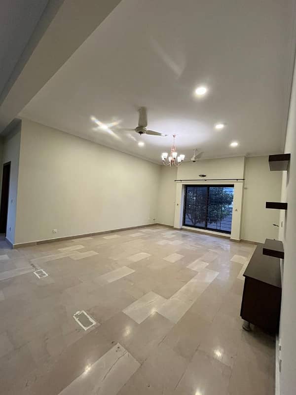 For Commercial And Family Triple Storey 1 Kanal House For Rent For Office Guest House Bedroom Attached Washroom House For Rent At Prime Location 19