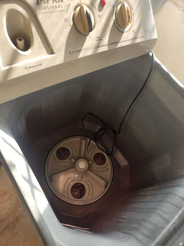 washing machine for sale in running condition 5