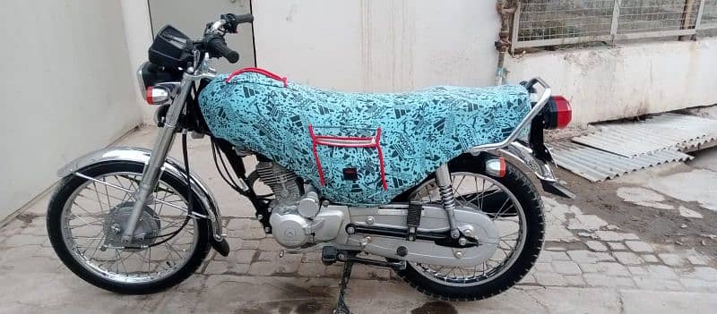 Honda 125 special edition 7