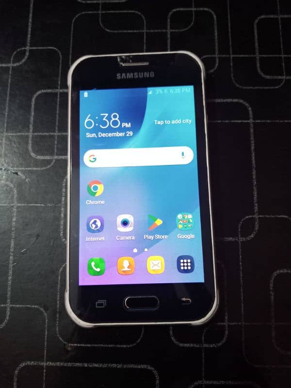 Samsung J1 Ace 1