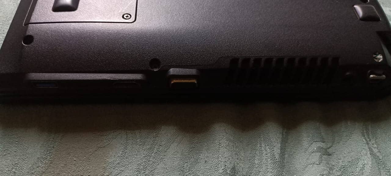 Lenovo laptop for sale 4