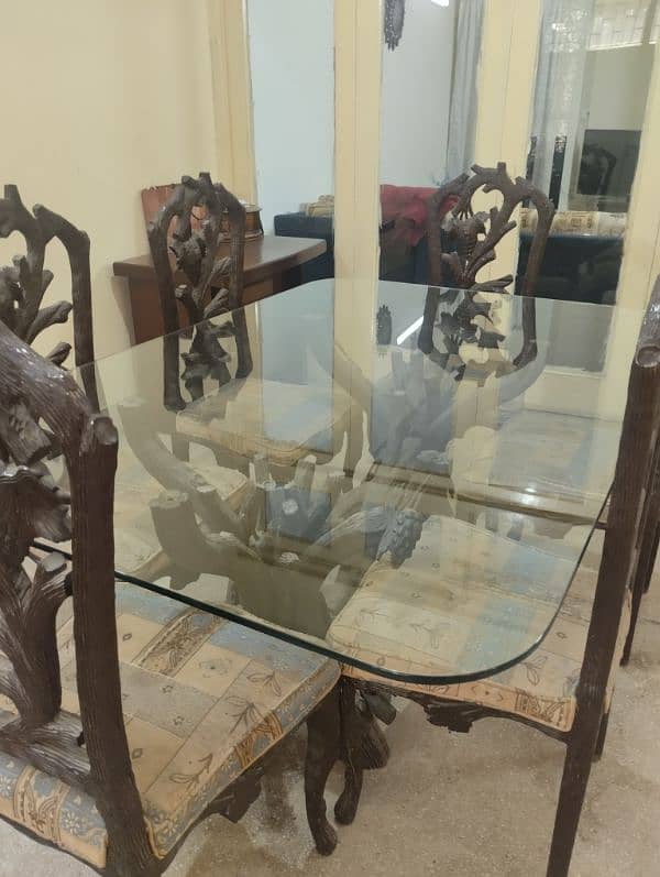 6 seater dining table 0