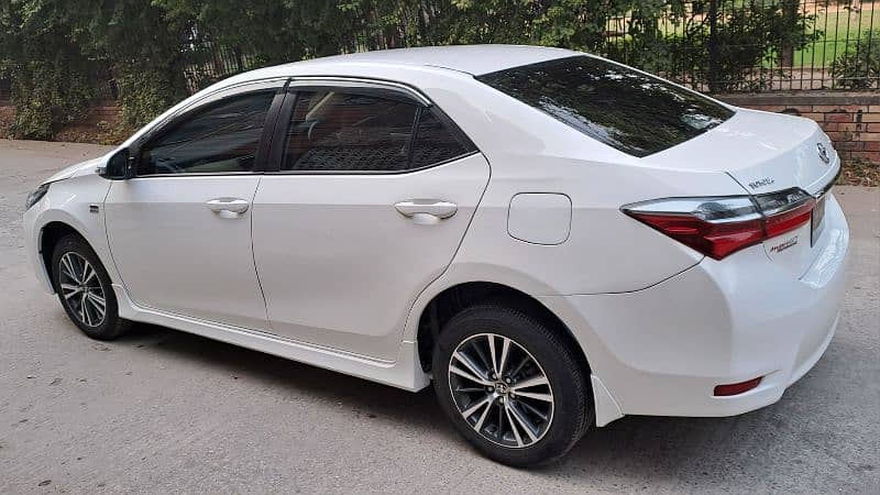 Toyota Corolla Altis 2019 1.6 Brand New Car 2