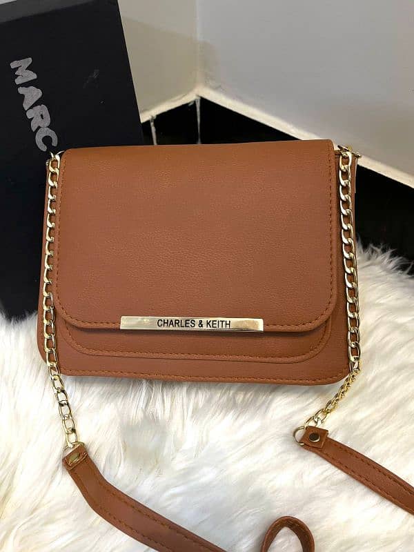 High Quality Muliple Pockets Cross Body Bag With Half Chain Half Belt 4