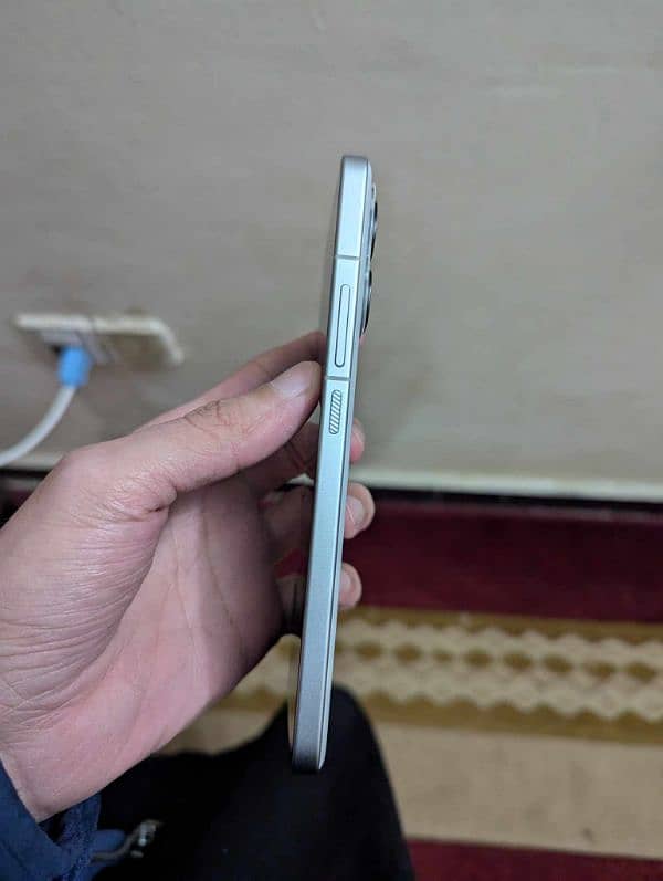 Redmi k70 ultra 4