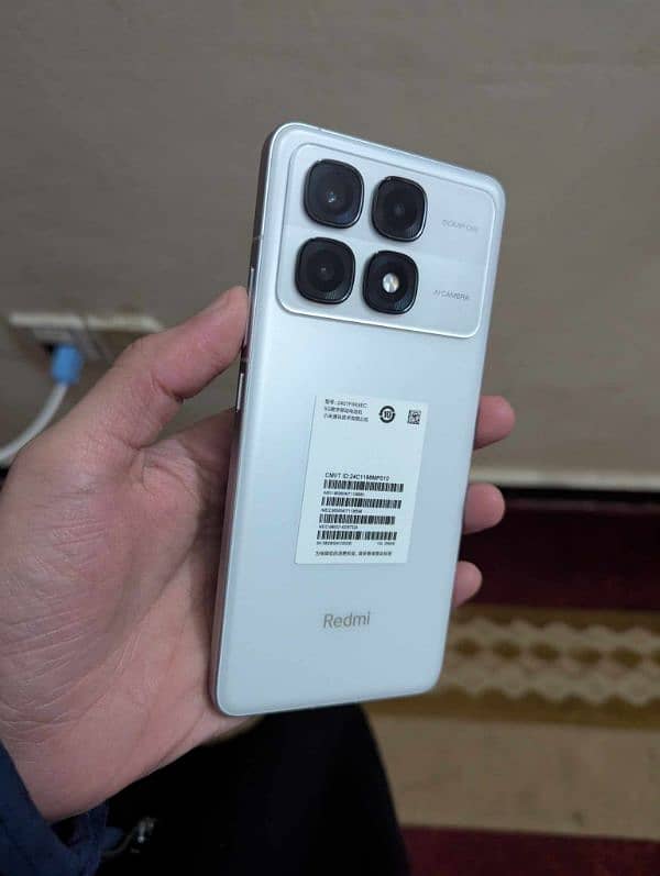 Redmi k70 ultra 8