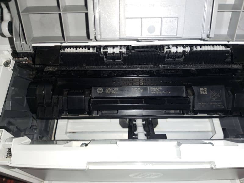 Hp h111 w  wifi printer 2