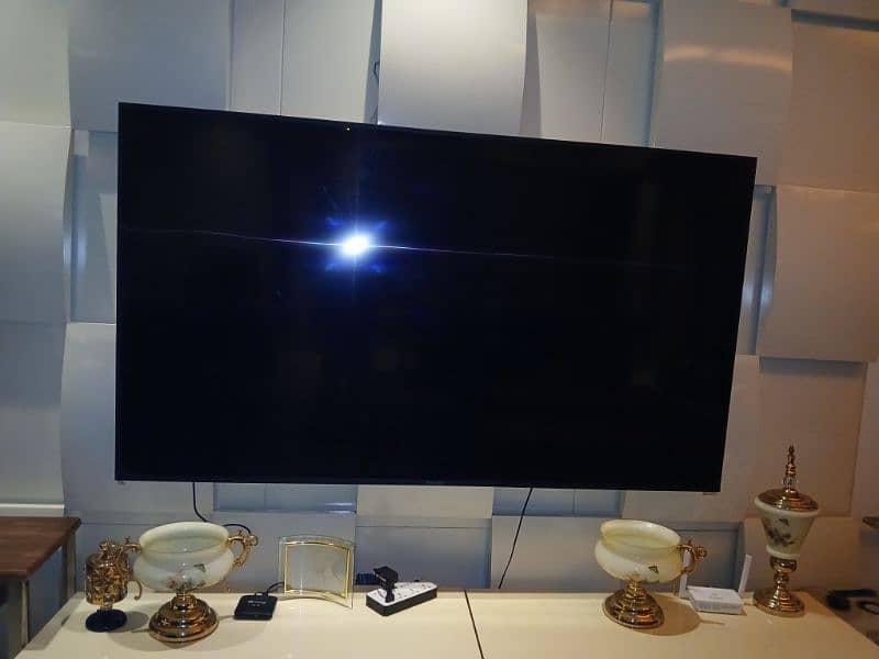 samsung 85 inch lcd TV  for sale 1