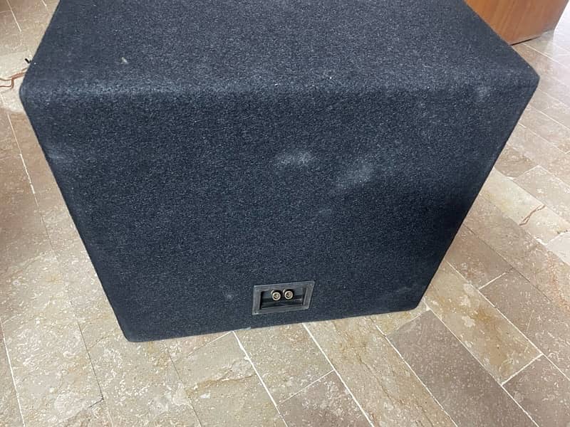 15 inch subwoofer sealed enclosure pioneer alpine JL Rockford Kenwood 0