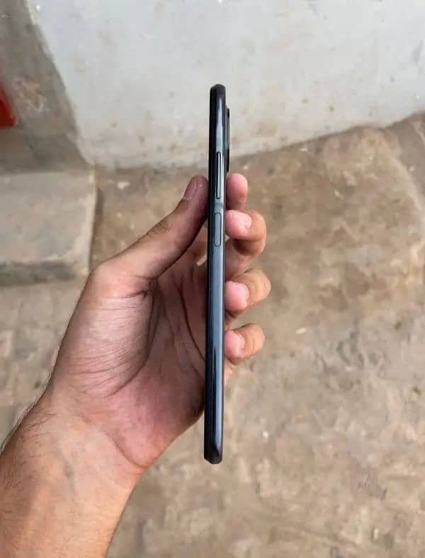 mi 11 lite 6/128 better then Infinix Tecno realme Redmi oppo iphone 4