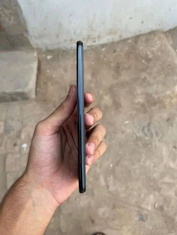 mi 11 lite 6/128 better then Infinix Tecno realme Redmi oppo iphone 6