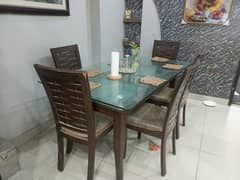 5 Seated Dining Table