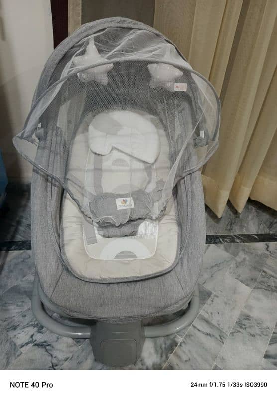 4 in 1 mastela automatic baby swing vot 2