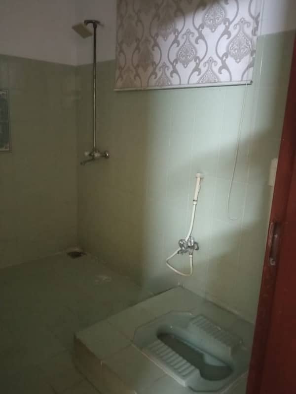 1 Kanal Upper Portion Available For Rent In Pia Society 5