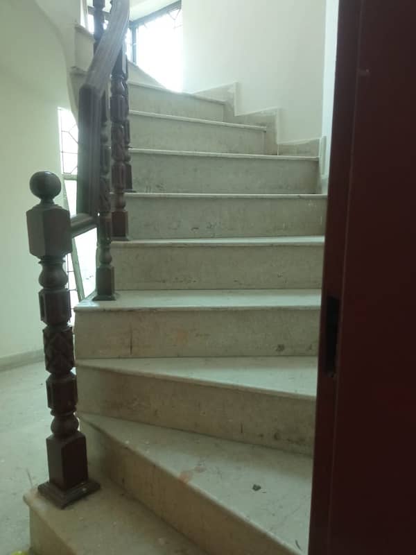 1 Kanal Upper Portion Available For Rent In Pia Society 9