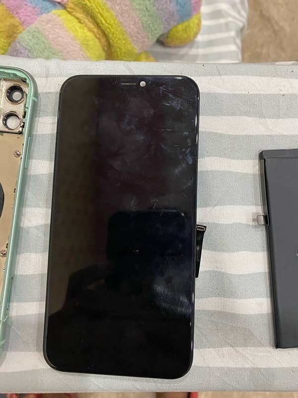 iPhone 11 panel body Barry camera Face ID all parts for sale 3