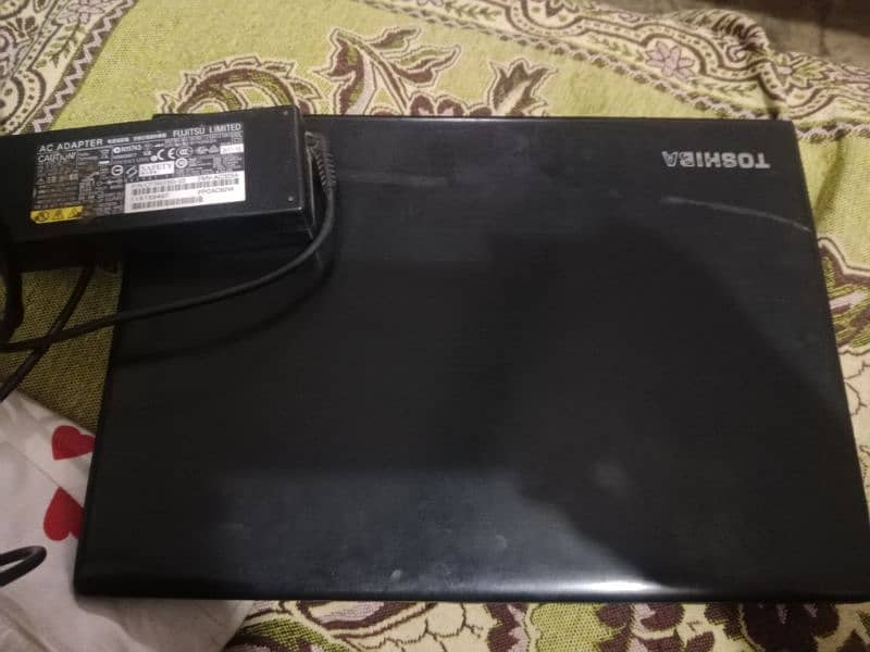 Toshiba i5 Generation 4th 4 Gb Ram 128 SSD Memory 2