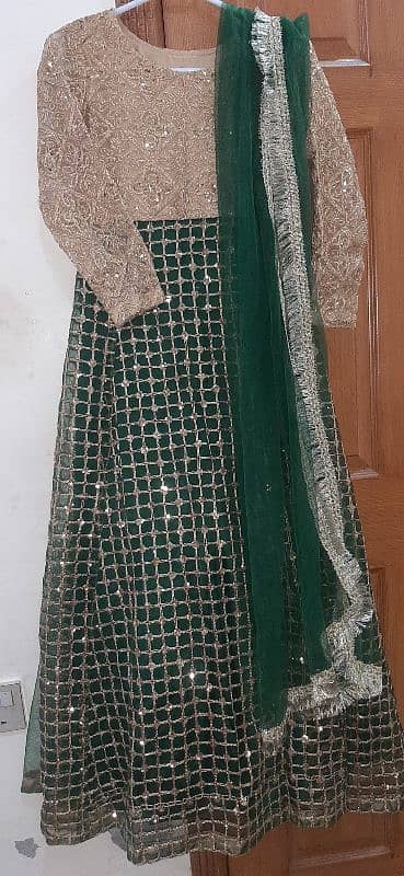 Green long Maxi for Weedings. 2