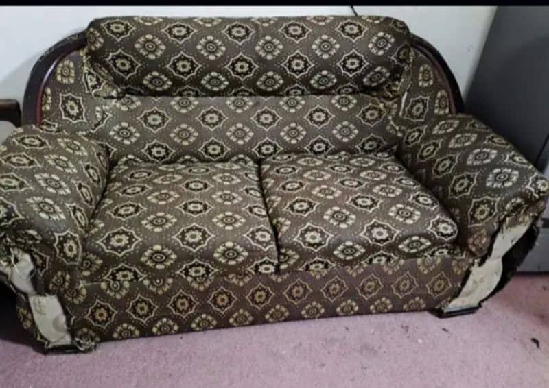 2 seater sofa 1