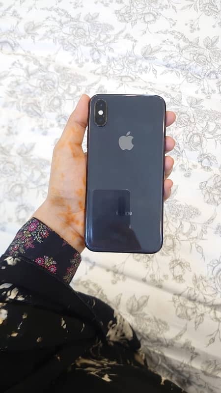 iPhone XS 64GB Non-PTA | Excellent Condition 0