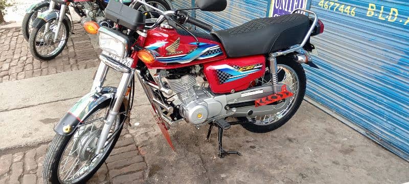 Honda CG125 2023/24 Model All panjab number lush candaton For sale c 5