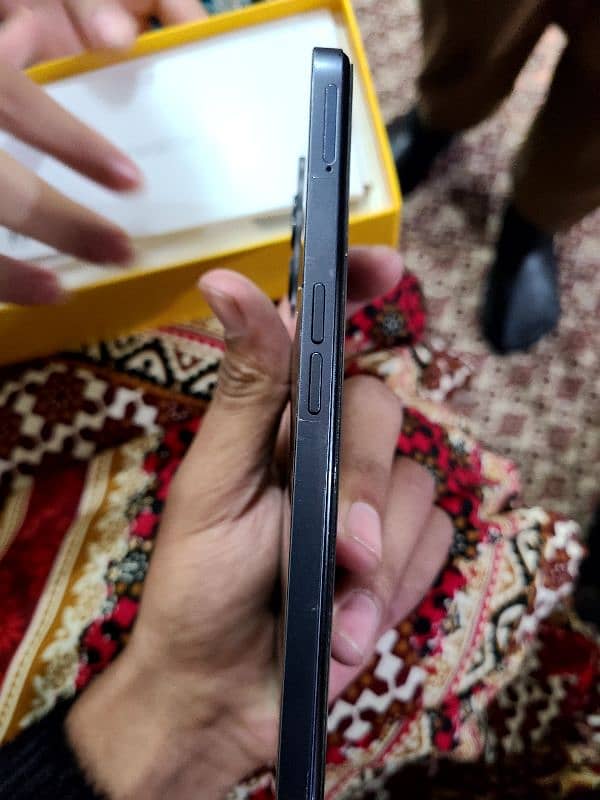 Realme c35 4/128 5