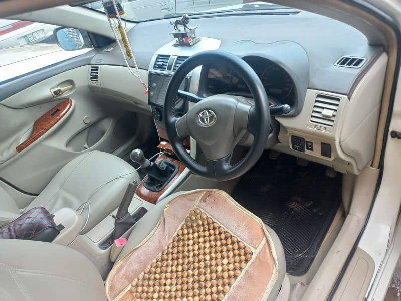 Toyota Corolla XLI 2009 5