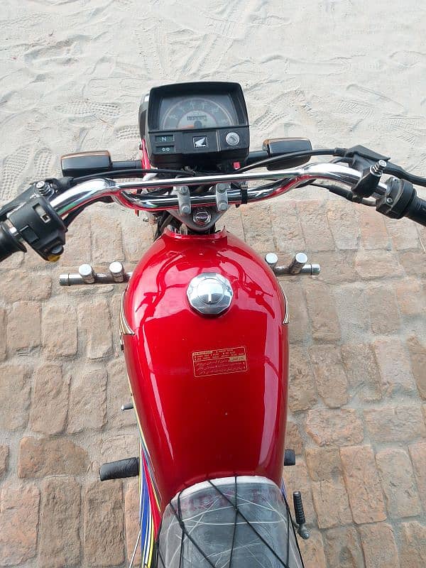 CD 70. Fresh Motorcycle For Sale. Model 20 Shape 21. 0