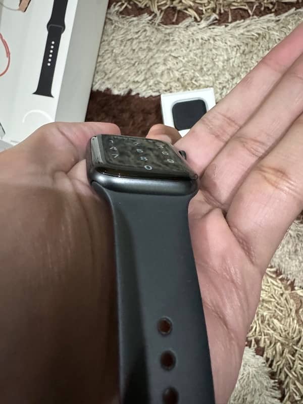 Apple watch Series 5 44mm 3