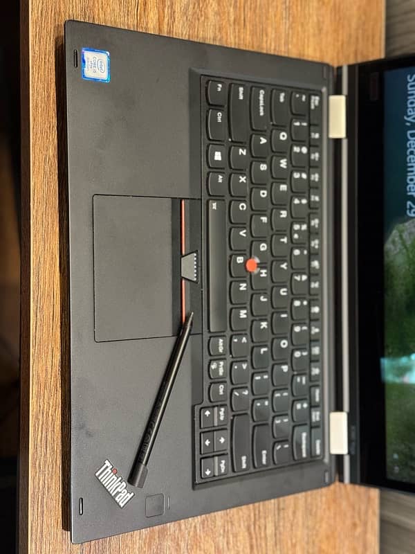 Lenovo yoga x380 1