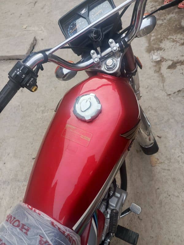 Honda 125 6