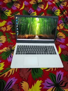 Dell Core i5-11th Gen Beautiful Luck 256GB NVMe+1000GB Hard RAM 8GB %