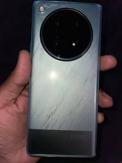 urgent sell infinix zero 40