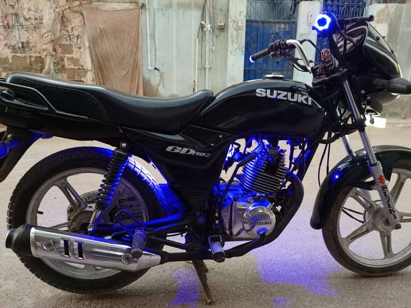 Suzuki GD 110 4