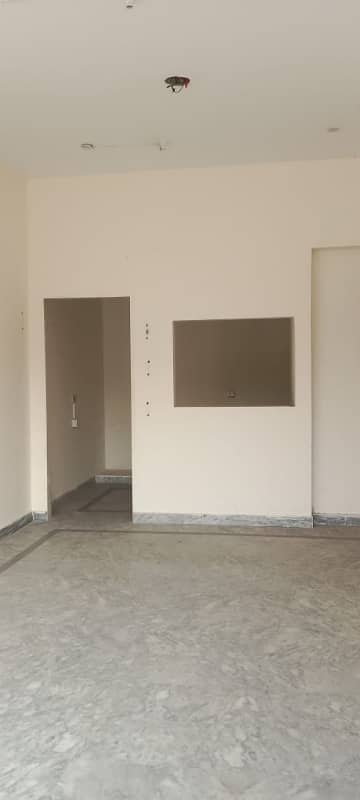 Prime location shop for rent in Jubilee Town 4