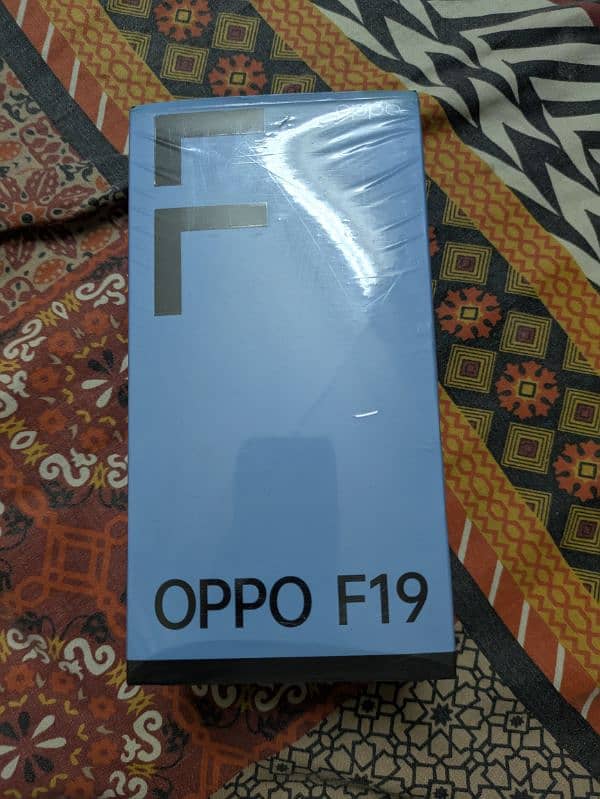 OPPO F19 6/128 0