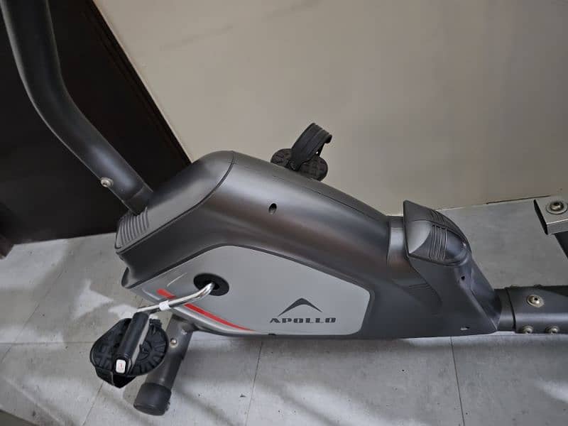 Recumbent Bike Apollo R5i 1