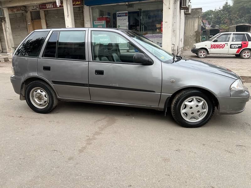 Suzuki Cultus VXR 2015 B2B 3