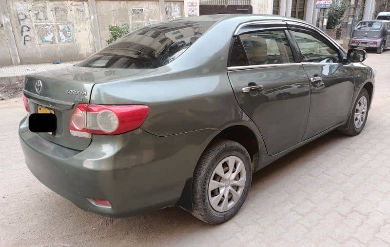 Toyota Corolla GLI 2012 5