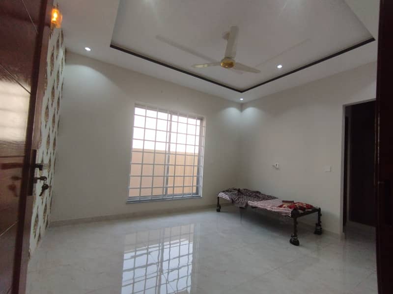 1 Kanal House For Sale Modern Design Of Nespak Housing Scheme Phase 3 9