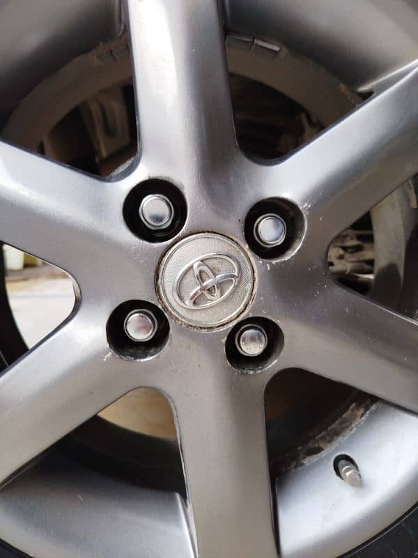 Toyota 15 inch Rim+Tyre 2